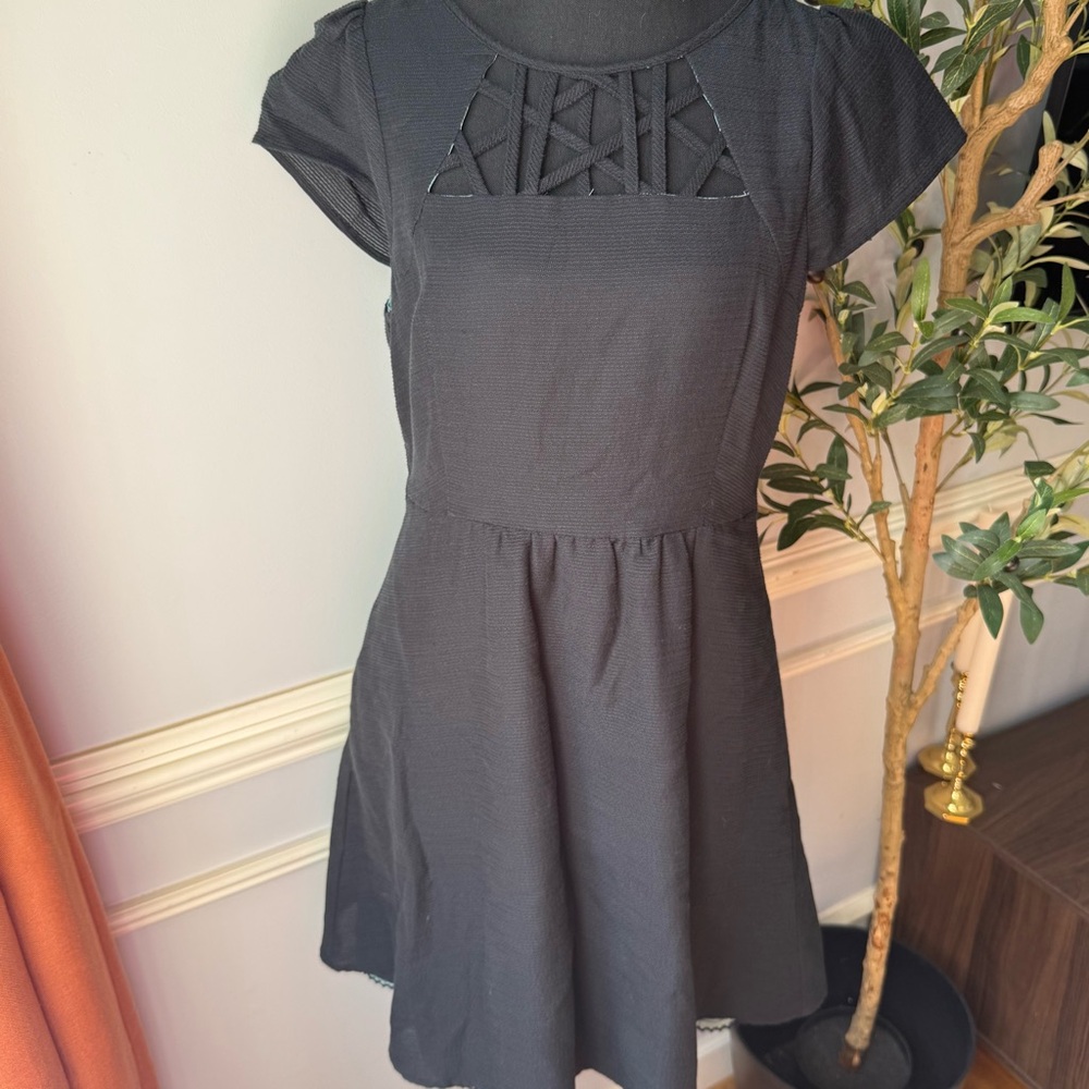 Anthro Maeve Black Lattice Neck Fit &‎ Flare Back Zip Lined Dress Size 6